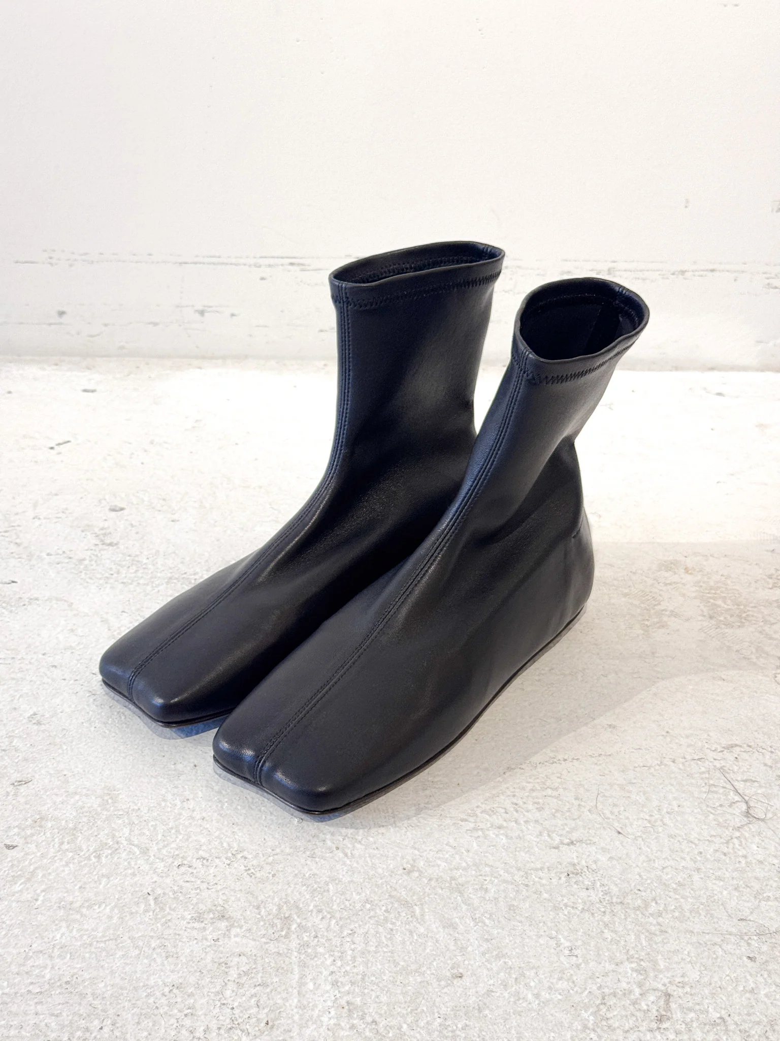 Hira Stretch Ankle Boots (Black) - Image 3