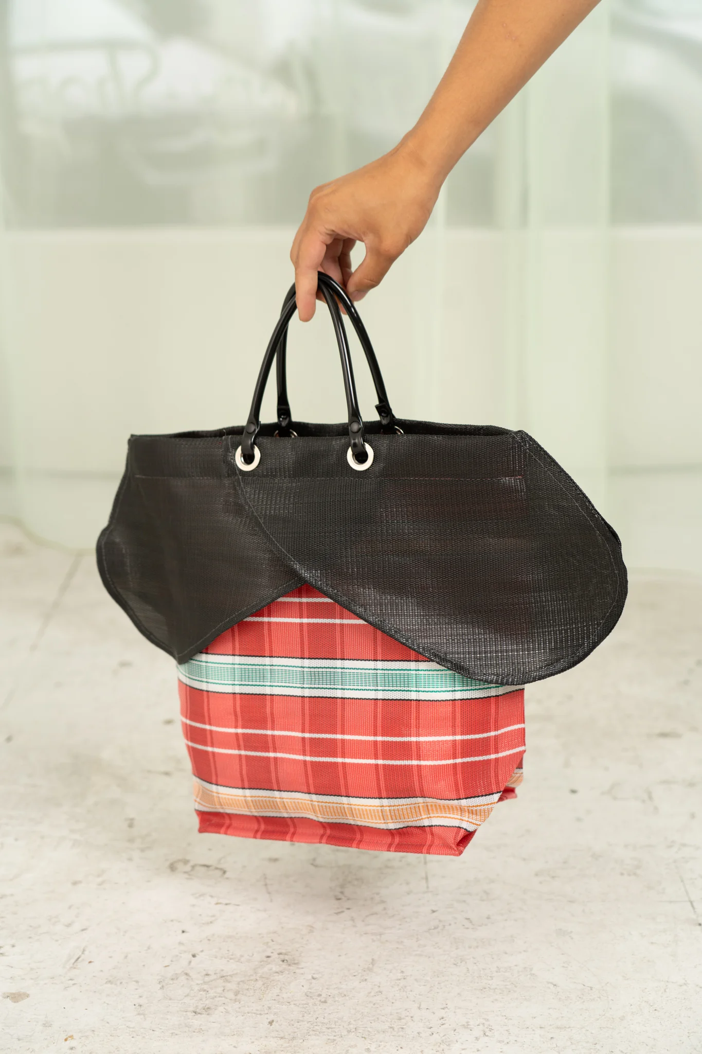 Flower Edition Bolivian Bazar Bag  — Two Two Exclusive - Image 3