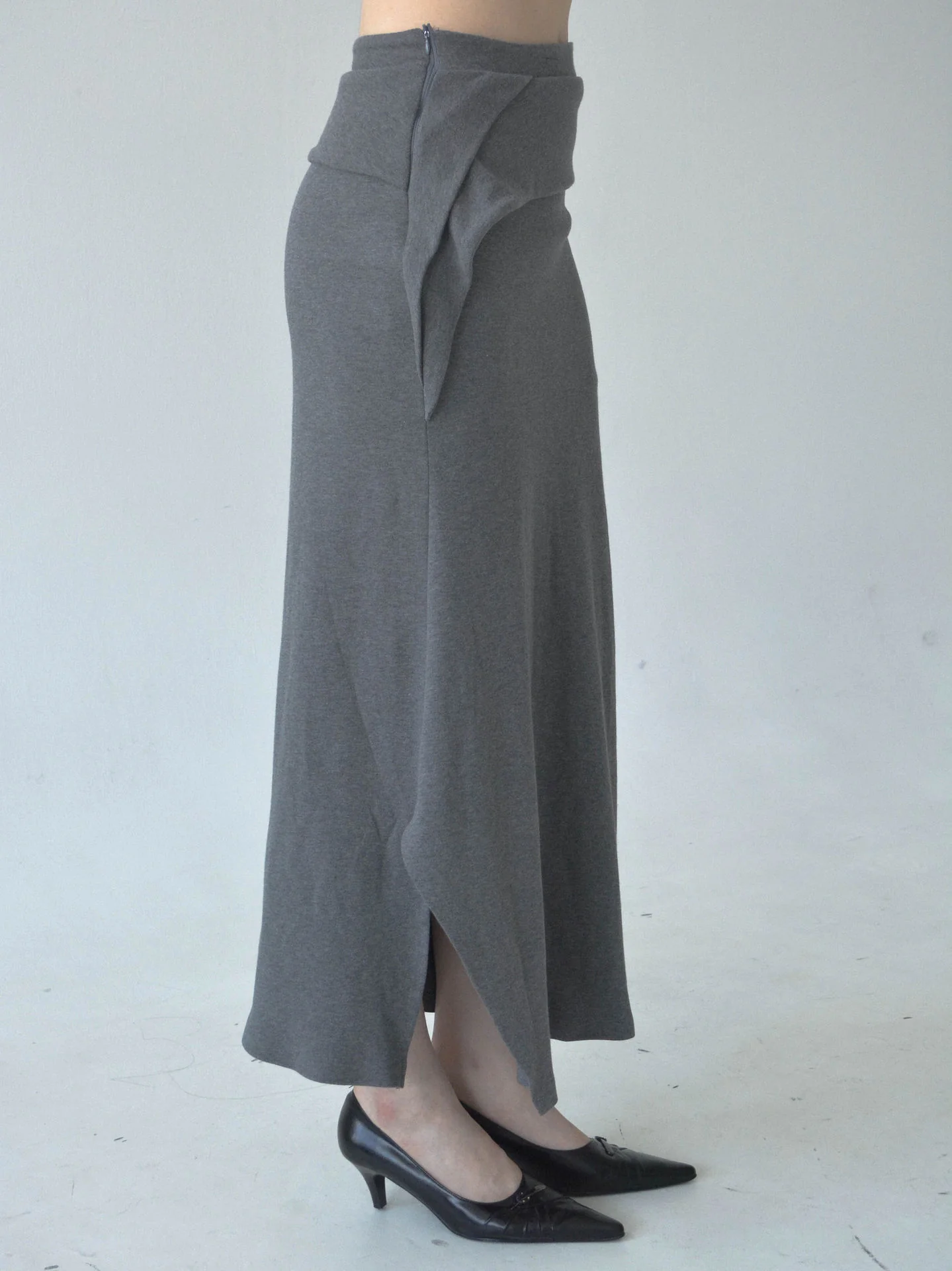 Hans Skirt (Gray) - Image 5