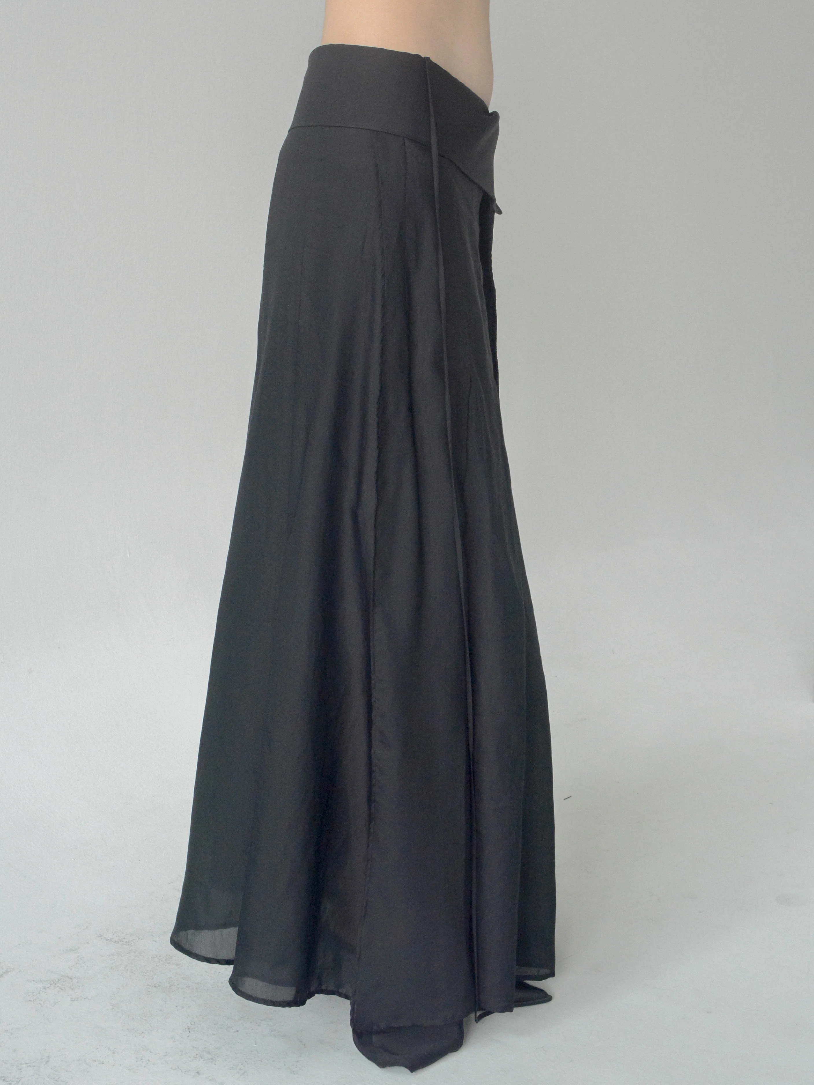 Opal Pleated Skirt (Black) - Image 5