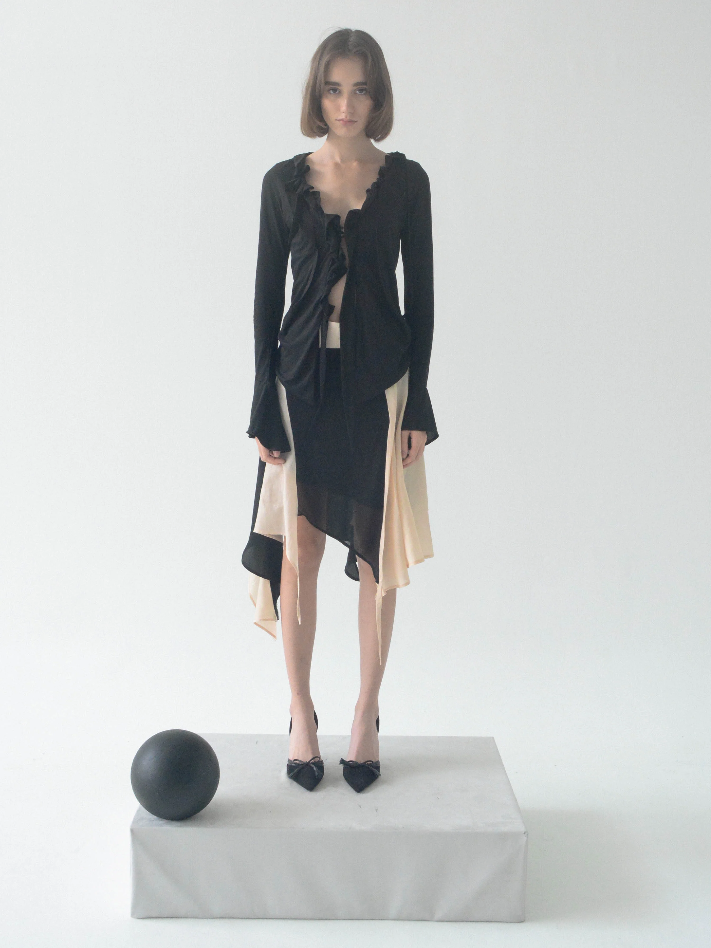 Opherre Top (Black) - Image 3