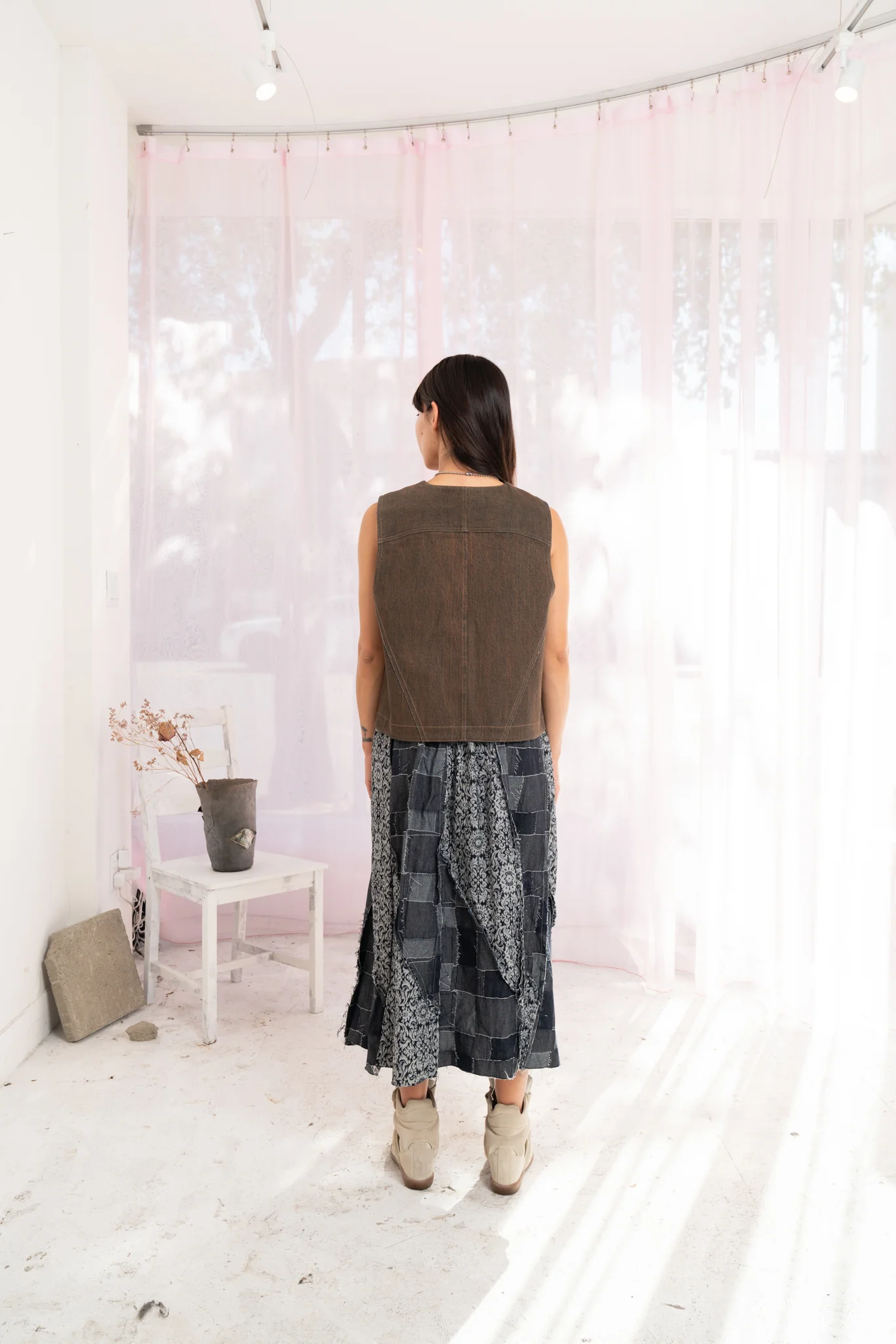 Cangaço Upcycled Denim Vest (Brown) - Image 3